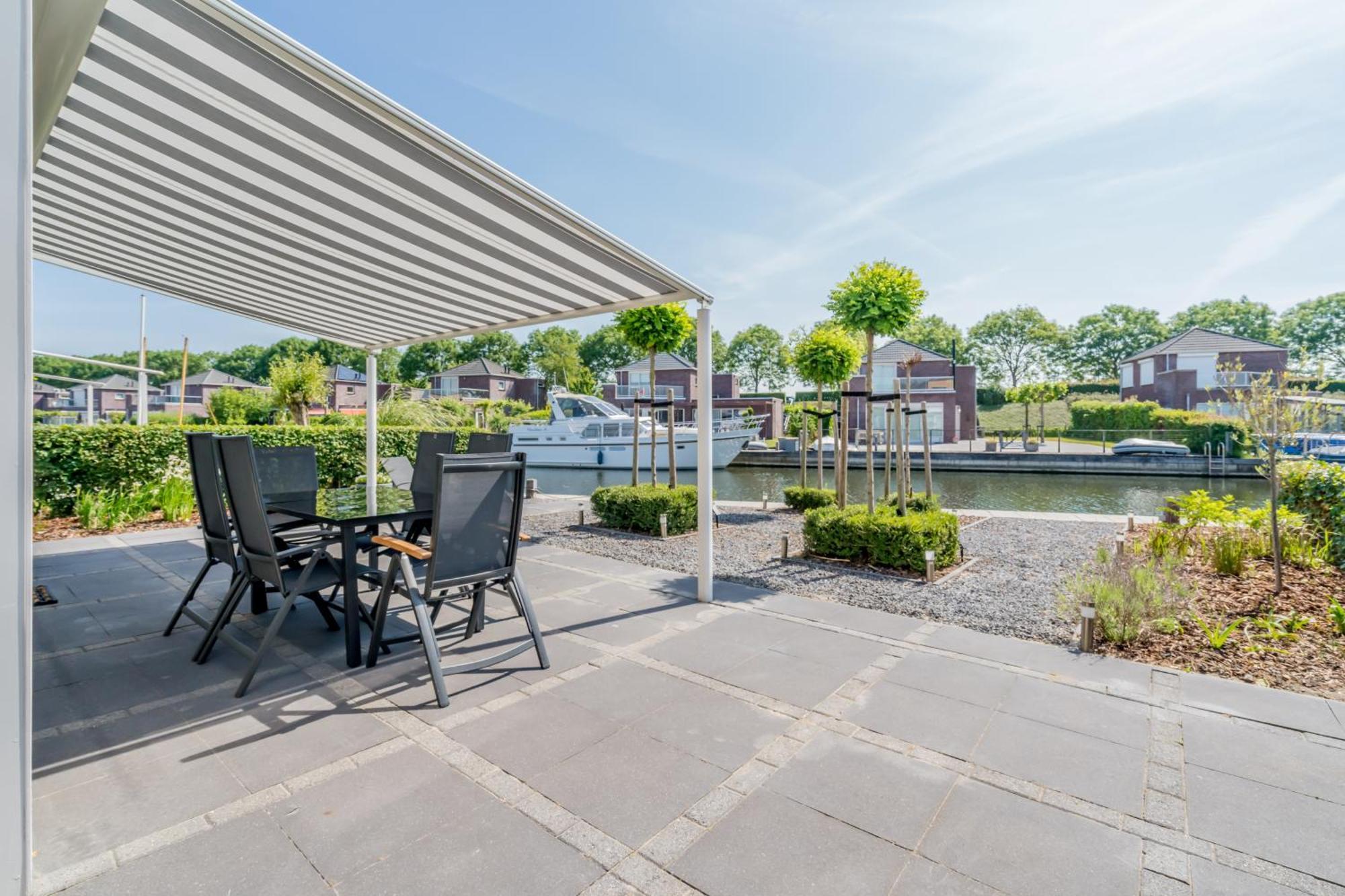 Nautic Rentals - Marinapark Oude-Tonge מראה חיצוני תמונה