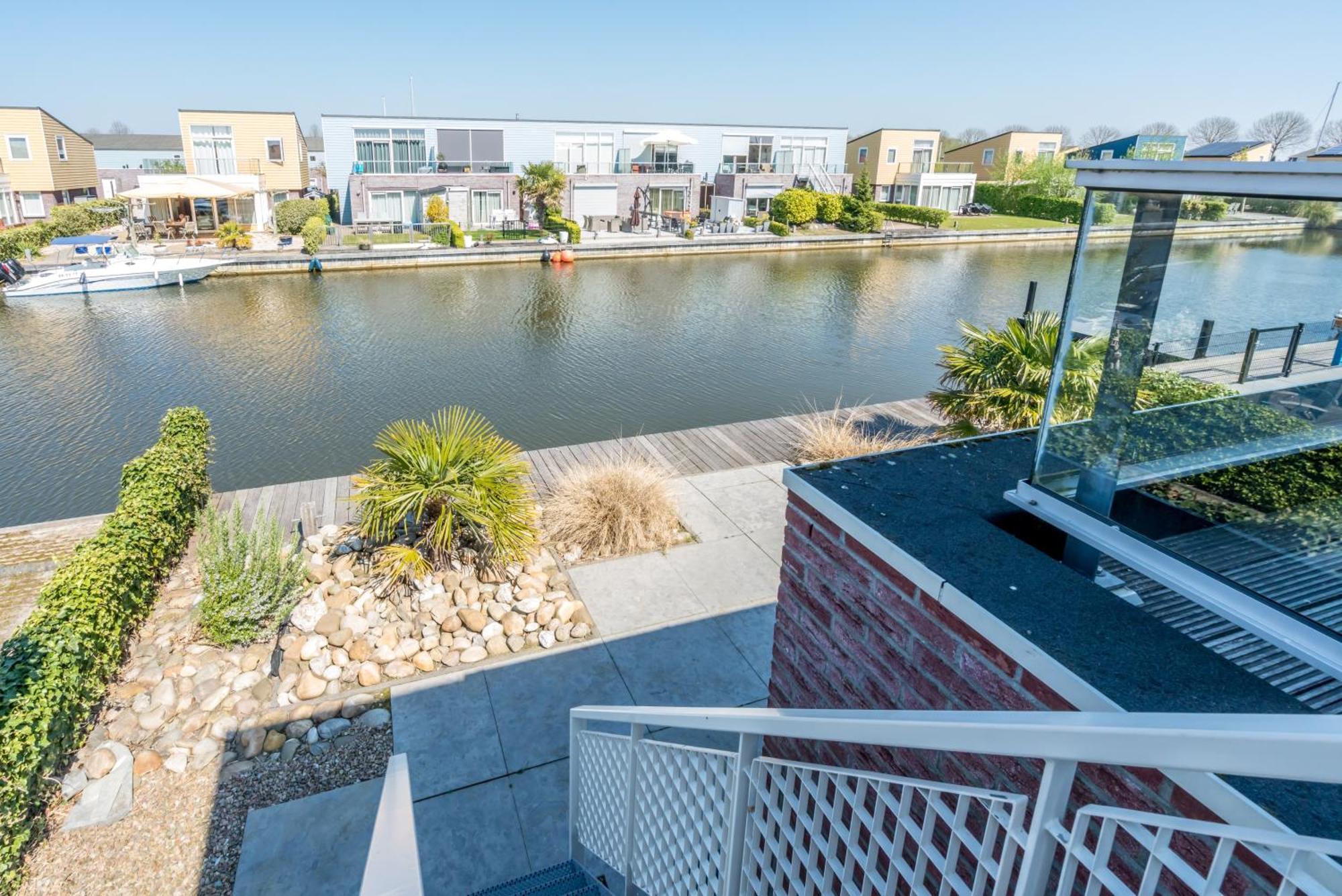 Nautic Rentals - Marinapark Oude-Tonge מראה חיצוני תמונה